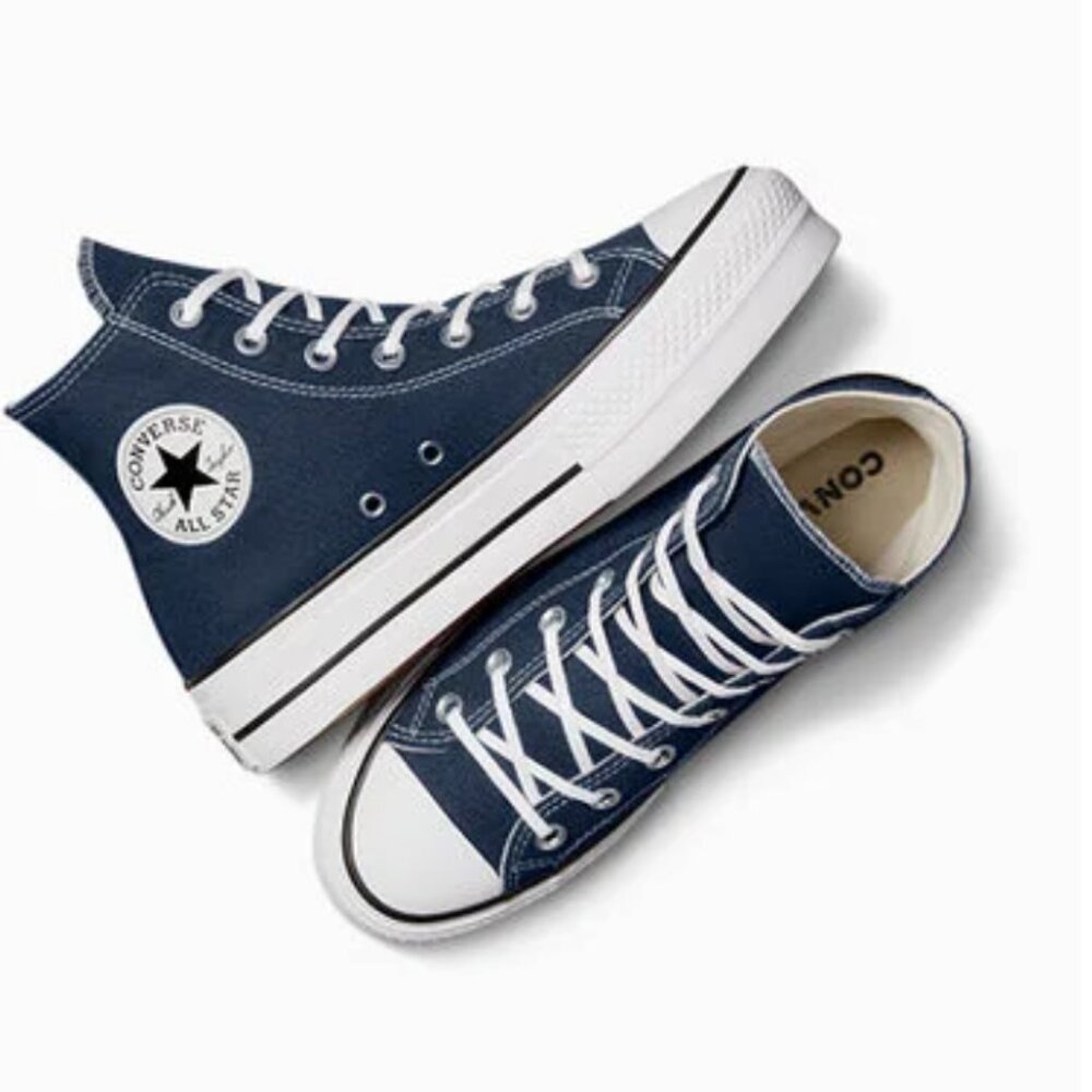 Chuck Taylor All Star Lift Platform Canvas (New in Box)